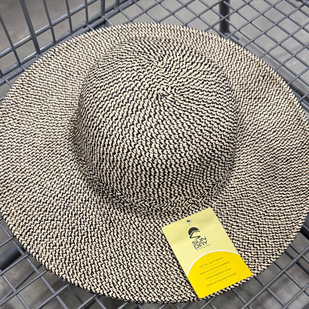 Stylish Black and White Sun Hat wide brim hat